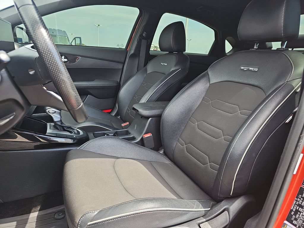 Used 2024 Kia Forte GT-Line FWD image 15