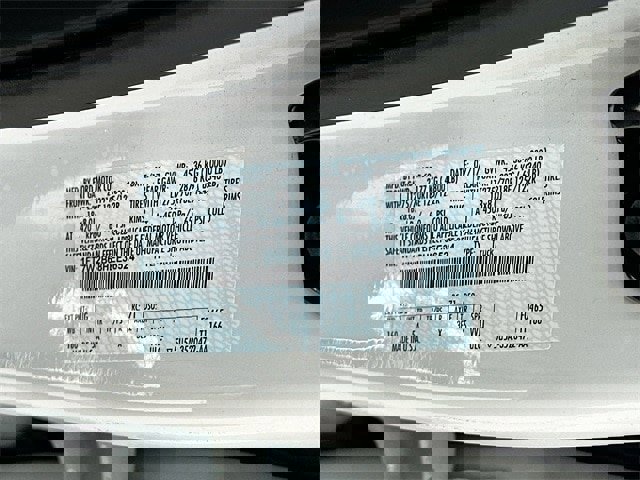 Certified 2017 Ford F250 Lariat w/ Chrome Package image 33