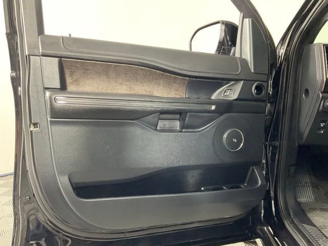 Certified 2021 Ford Expedition Limited image 12