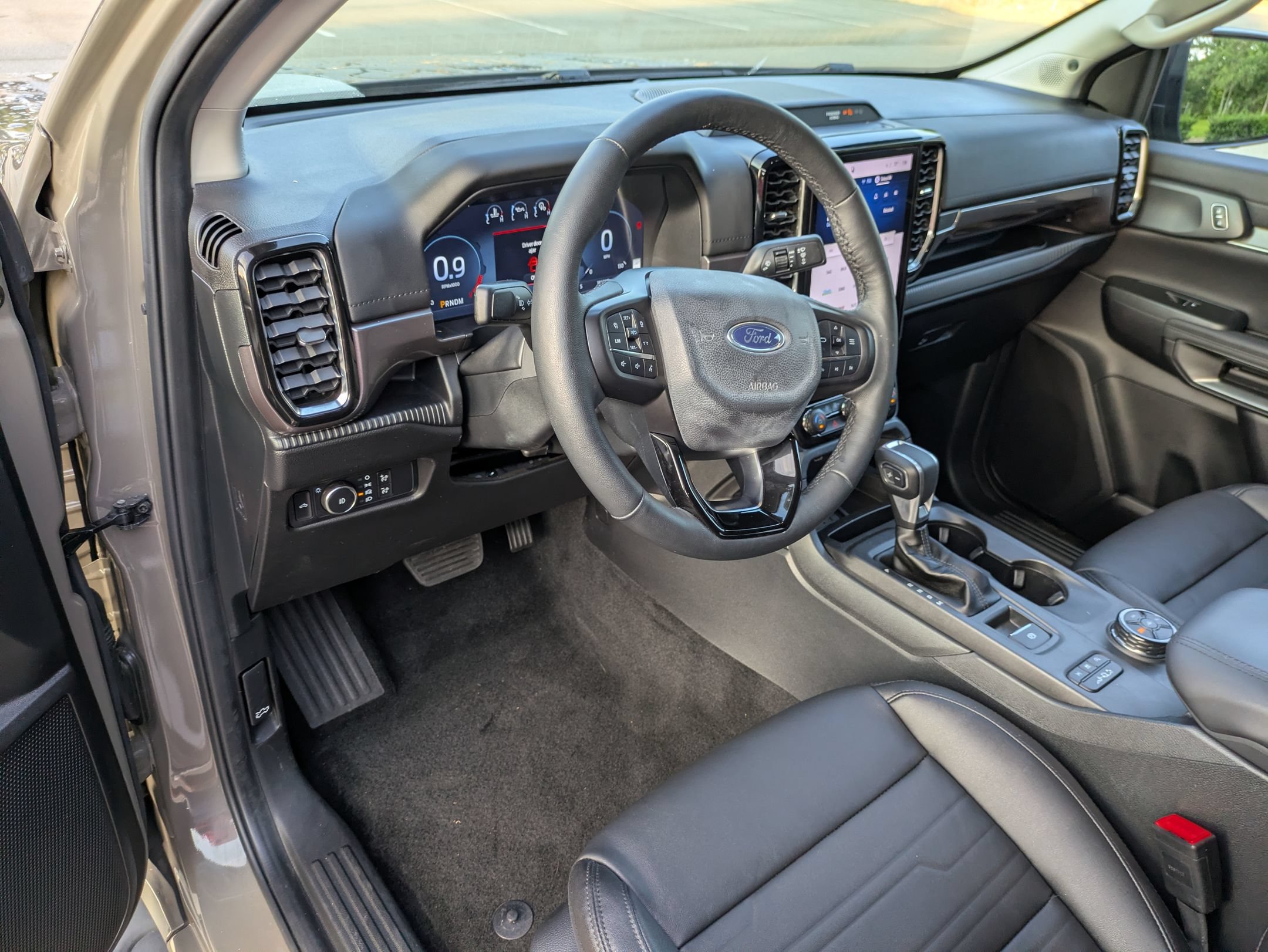 Certified 2025 Ford Ranger Lariat w/ FX4 Off-Road Package AWD/4WD image 16