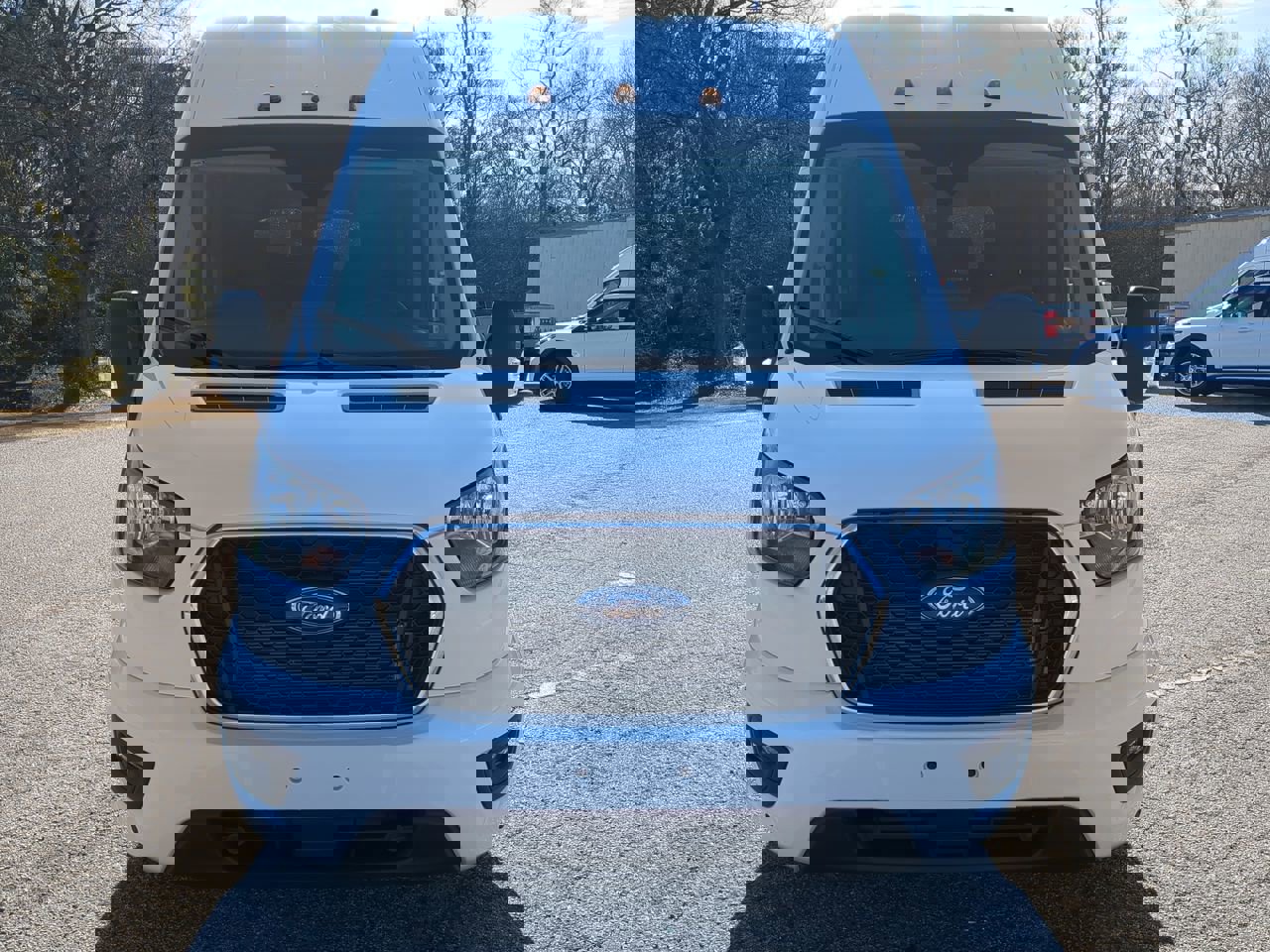 Certified 2025 Ford Transit 350 XLT image 7