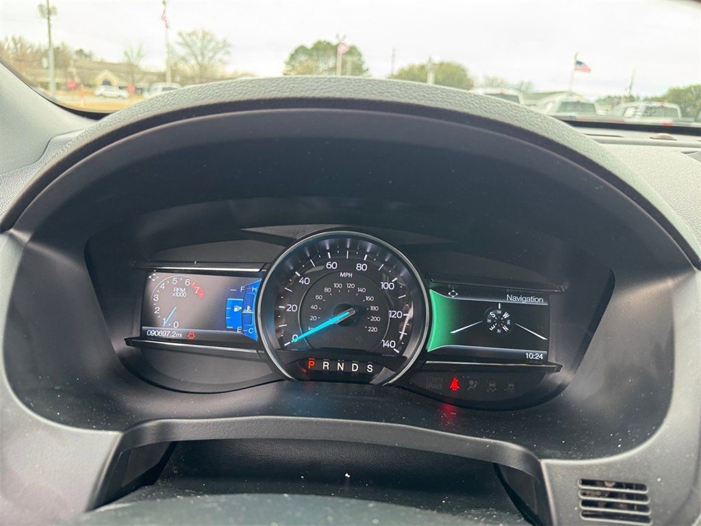 Certified 2019 Ford Explorer XLT w/ Equipment Group 201A image 21