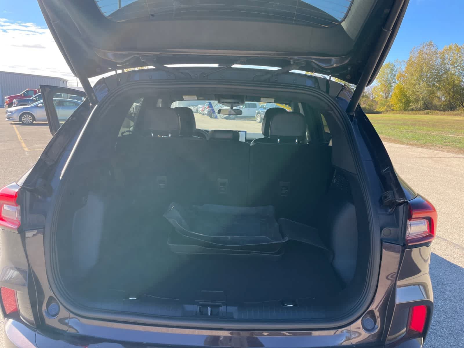 Certified 2023 Ford Escape ST-Line w/ Tech Pack #1 AWD/4WD image 19