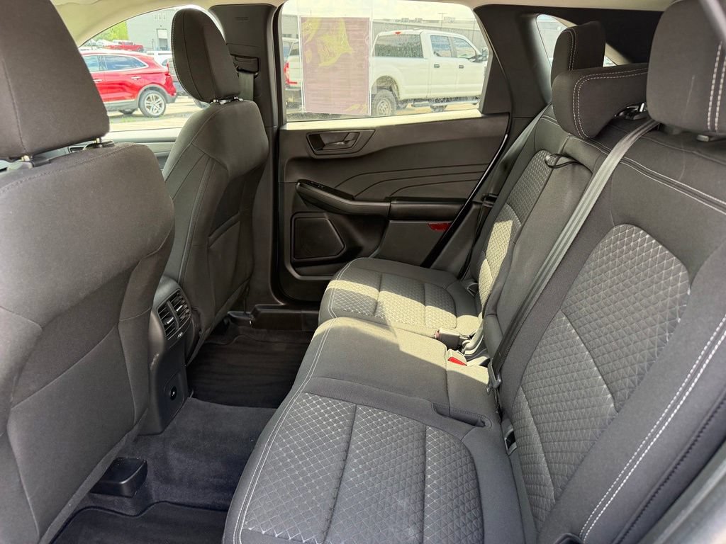 Certified 2023 Ford Escape Active AWD/4WD image 8