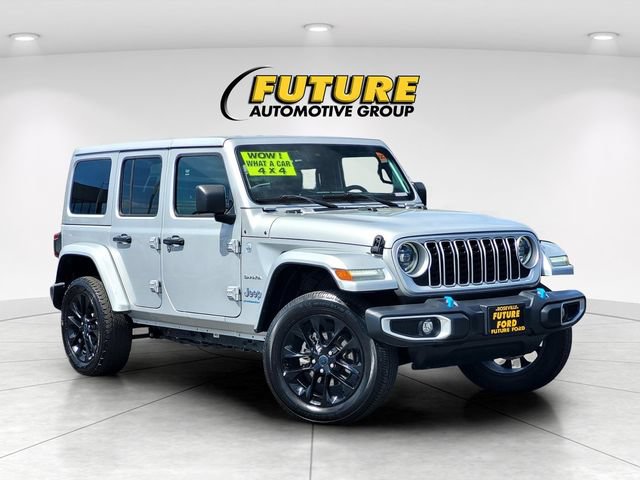 Used 2024 Jeep Wrangler Unlimited Sahara AWD/4WD image 1
