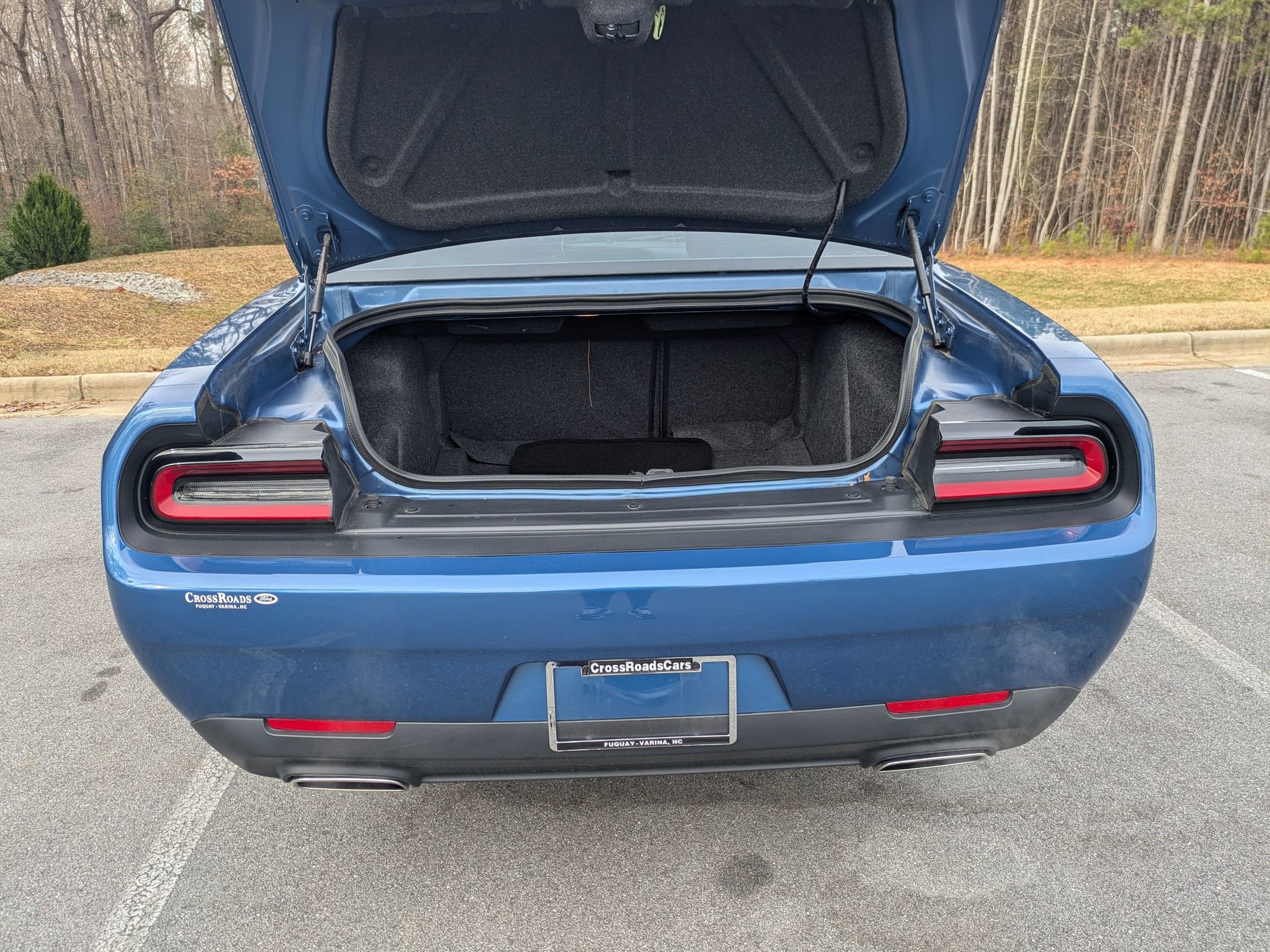 Used 2022 Dodge Challenger SXT w/ Blacktop Package image 24