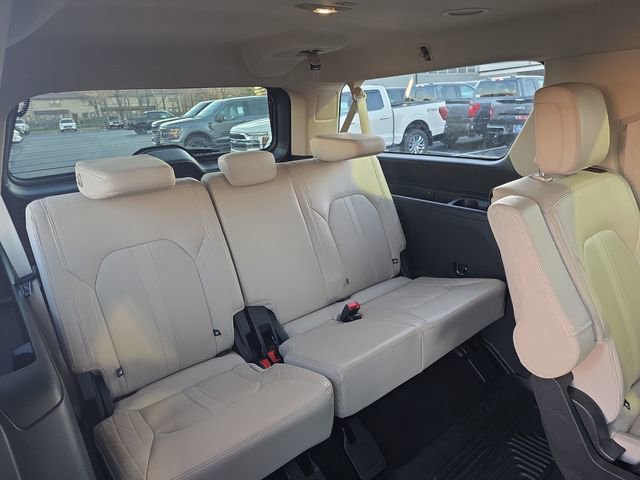 Certified 2022 Ford Expedition Max Platinum AWD/4WD image 20