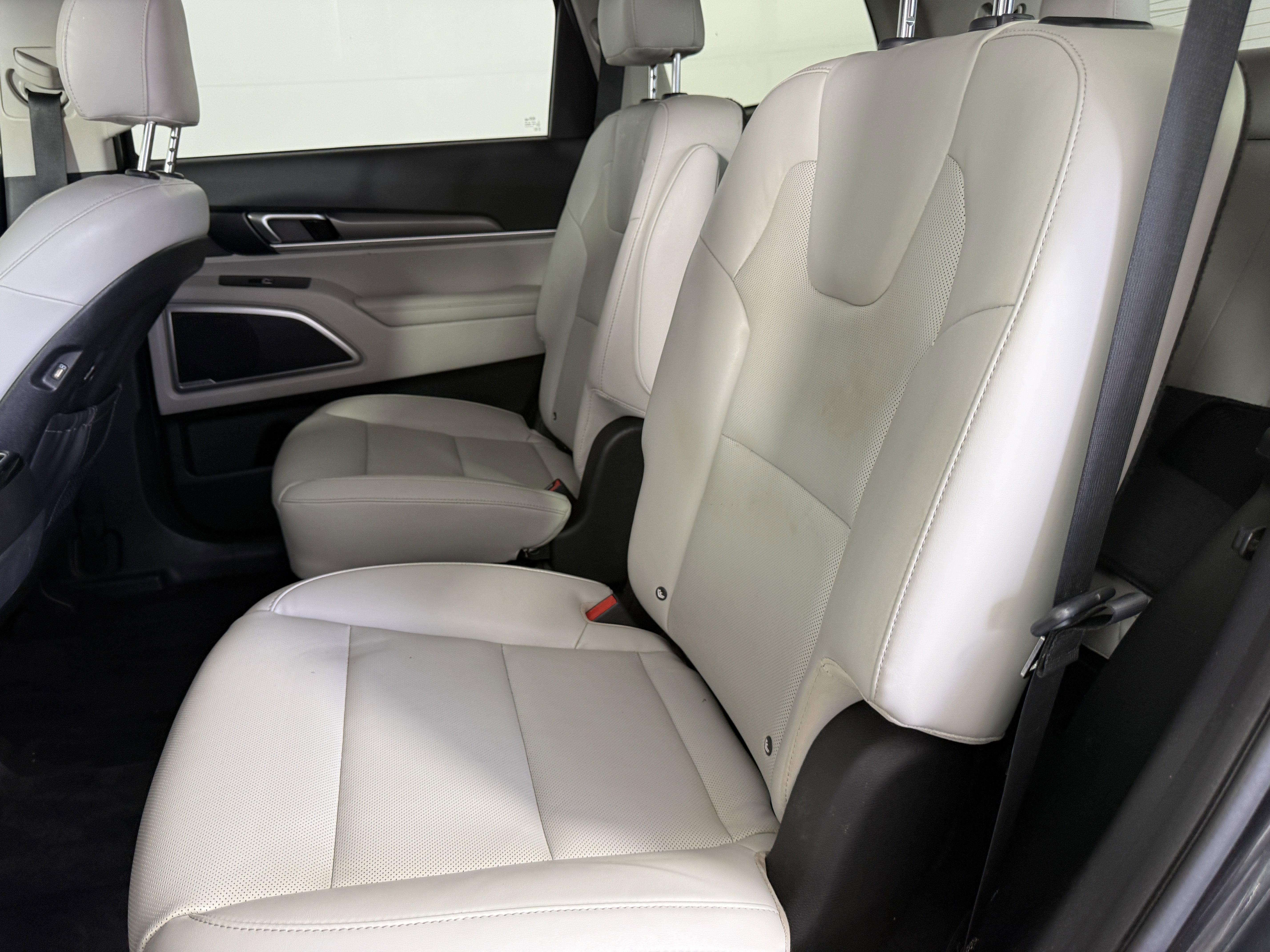 Used 2020 Kia Telluride S image 14