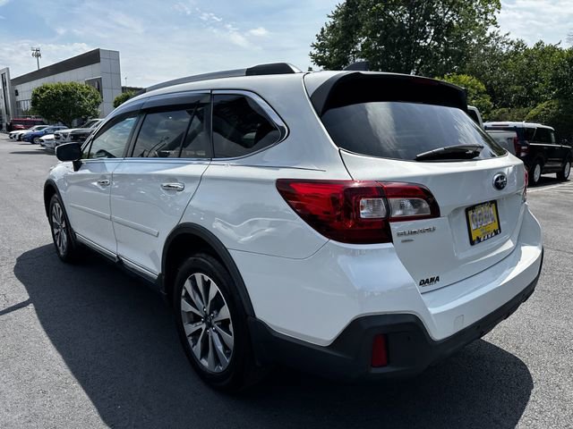 Used 2019 Subaru Outback 3.6R Touring AWD/4WD image 7