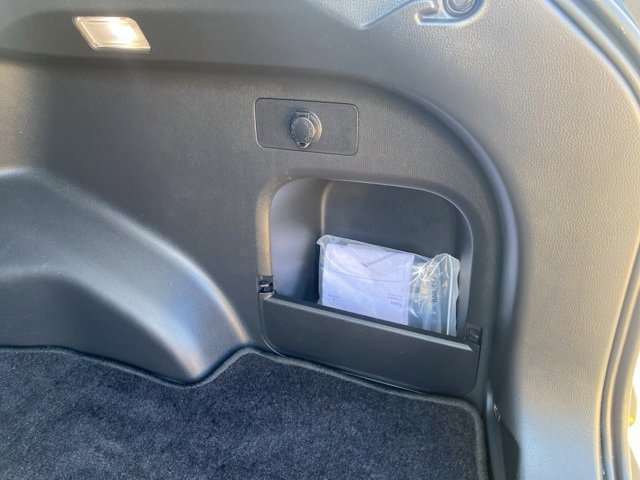 Used 2024 Toyota RAV4 XLE Premium image 15