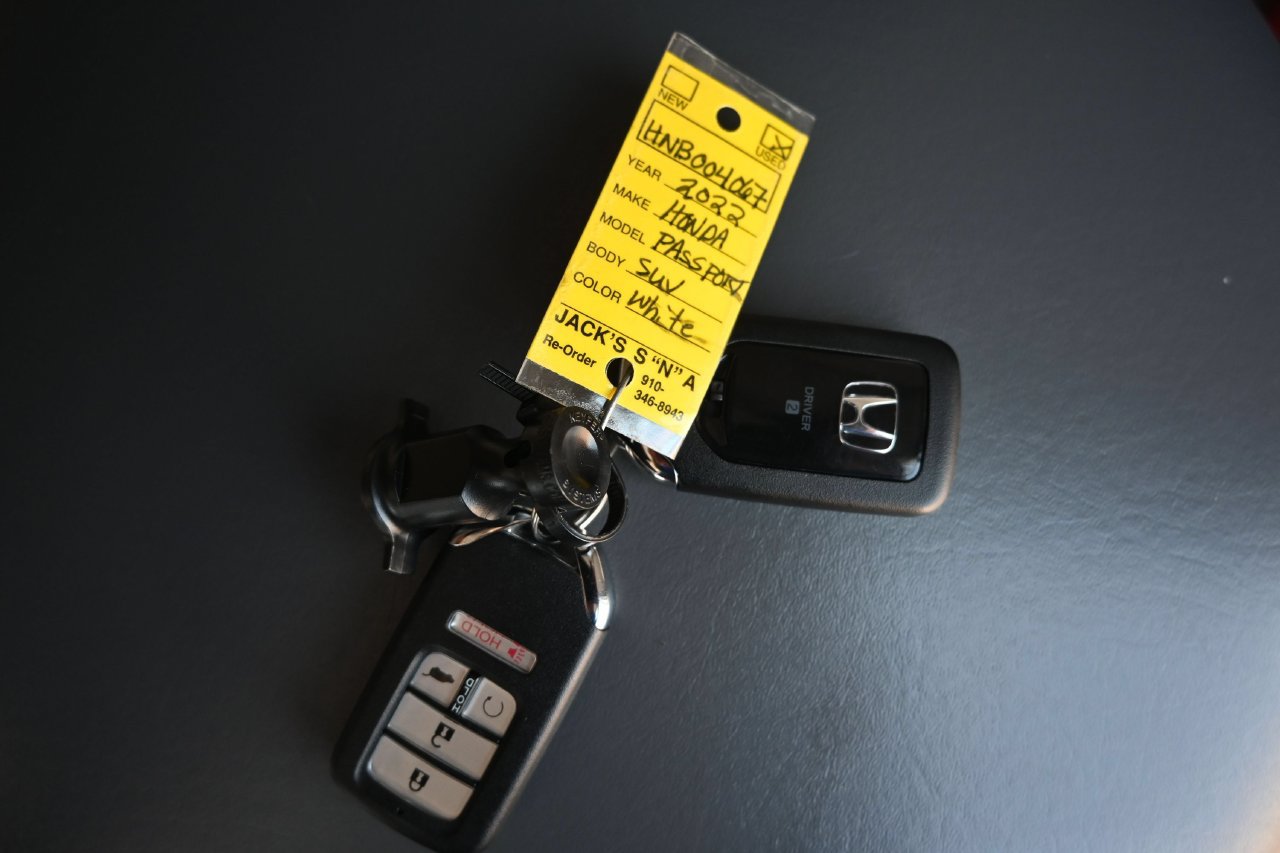 Used 2022 Honda Passport EX-L image 35