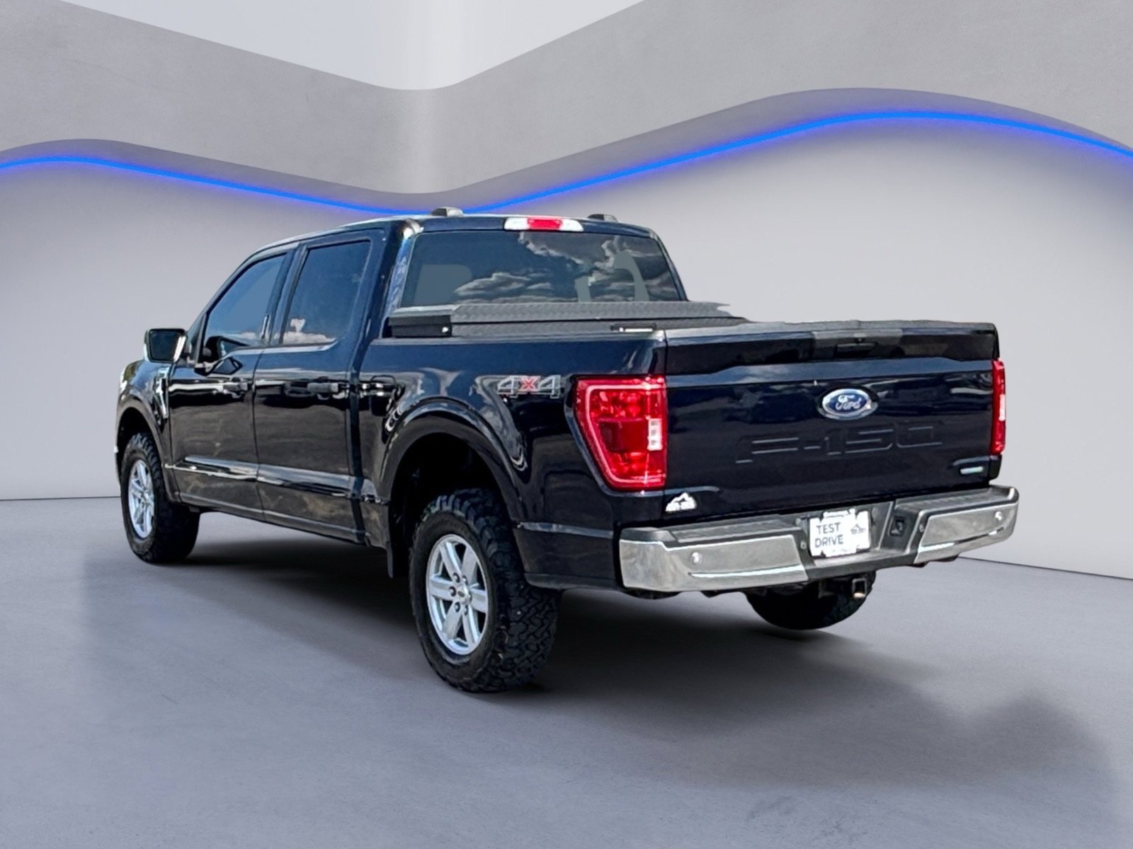Certified 2021 Ford F150 XLT w/ Equipment Group 301A Mid AWD/4WD image 6