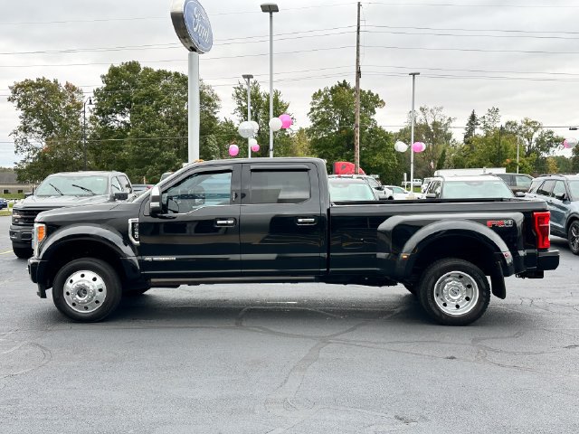 Certified 2018 Ford F450 Platinum w/ Platinum Ultimate Package AWD/4WD image 4
