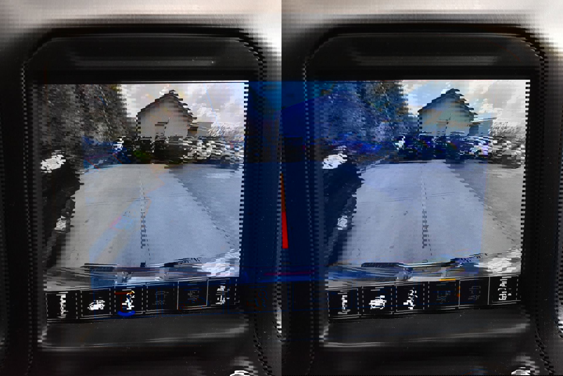 Used 2022 GMC Sierra 2500 AT4 image 28