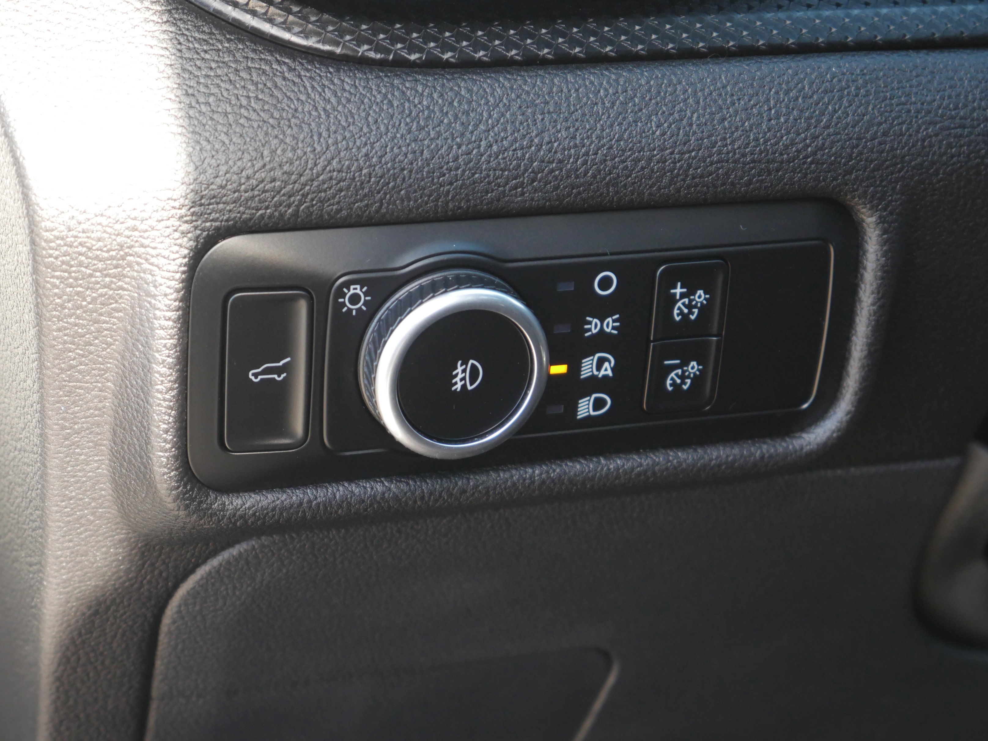 Certified 2023 Ford Explorer ST w/ Equipment Group 401A image 12