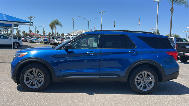 Certified 2022 Ford Explorer XLT w/ Equipment Group 202A AWD/4WD image 7