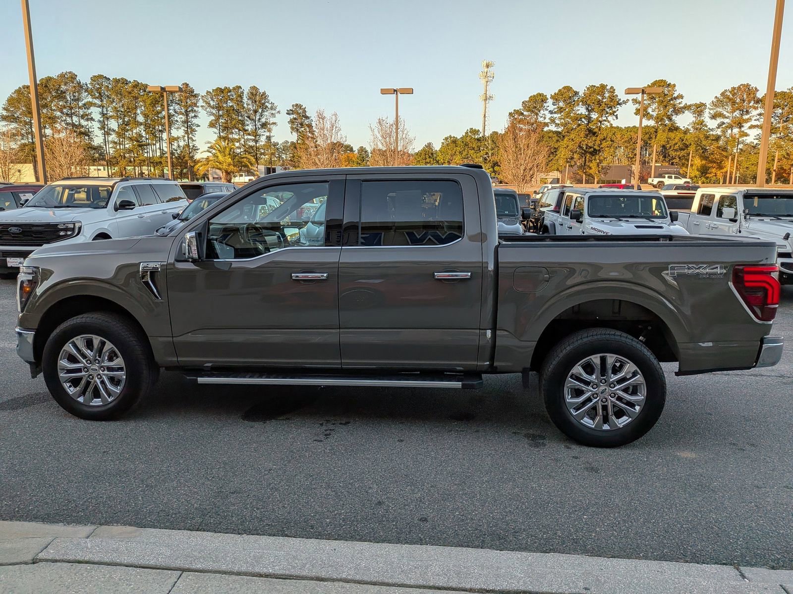 Certified 2025 Ford F150 Lariat w/ Equipment Group 501A Mid video 2