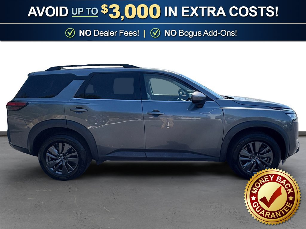 Used 2022 Nissan Pathfinder SV FWD image 8