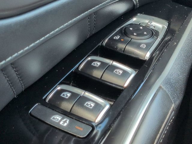 Used 2025 Kia Sorento SX FWD image 25