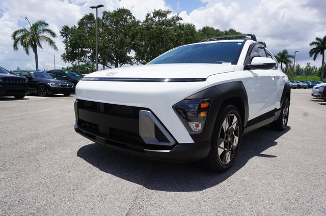 Used 2024 Hyundai Kona SEL w/ Convenience Package FWD image 13