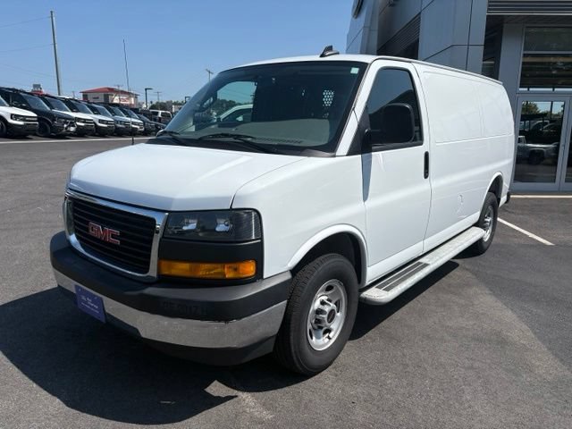 Used 2025 GMC Savana 2500 w/ Driver Convenience Package RWD image 7