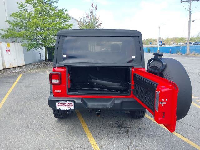 Used 2018 Jeep Wrangler Sport AWD/4WD image 26