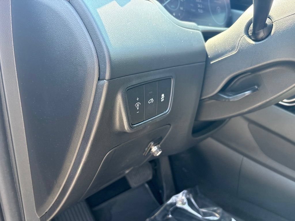 Used 2022 Hyundai Santa Cruz Limited AWD/4WD image 17