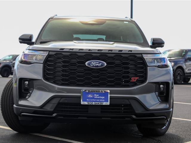 Certified 2025 Ford Explorer ST w/ Sun And Sound Package AWD/4WD image 4