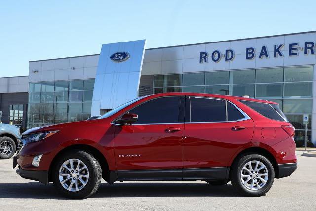 Used 2019 Chevrolet Equinox LT w/ Driver Convenience Package image 3