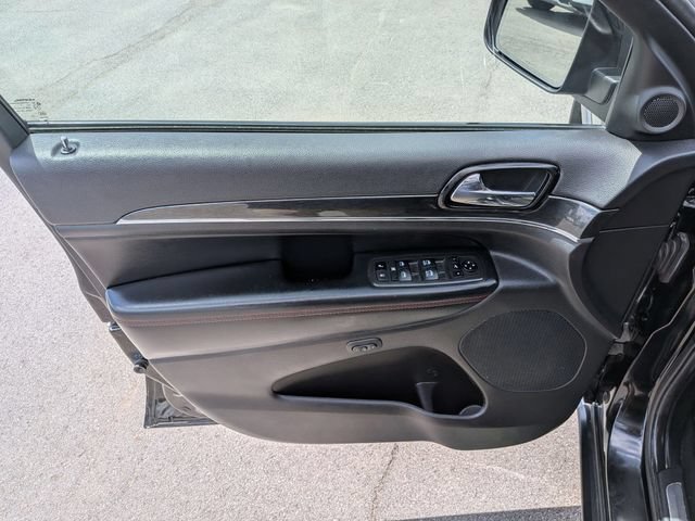 Used 2021 Jeep Grand Cherokee Trailhawk AWD/4WD image 6
