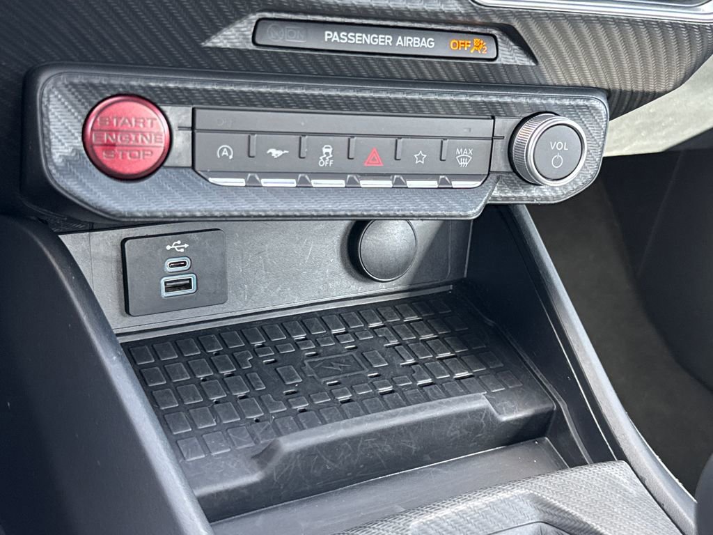 Certified 2024 Ford Mustang Premium image 18