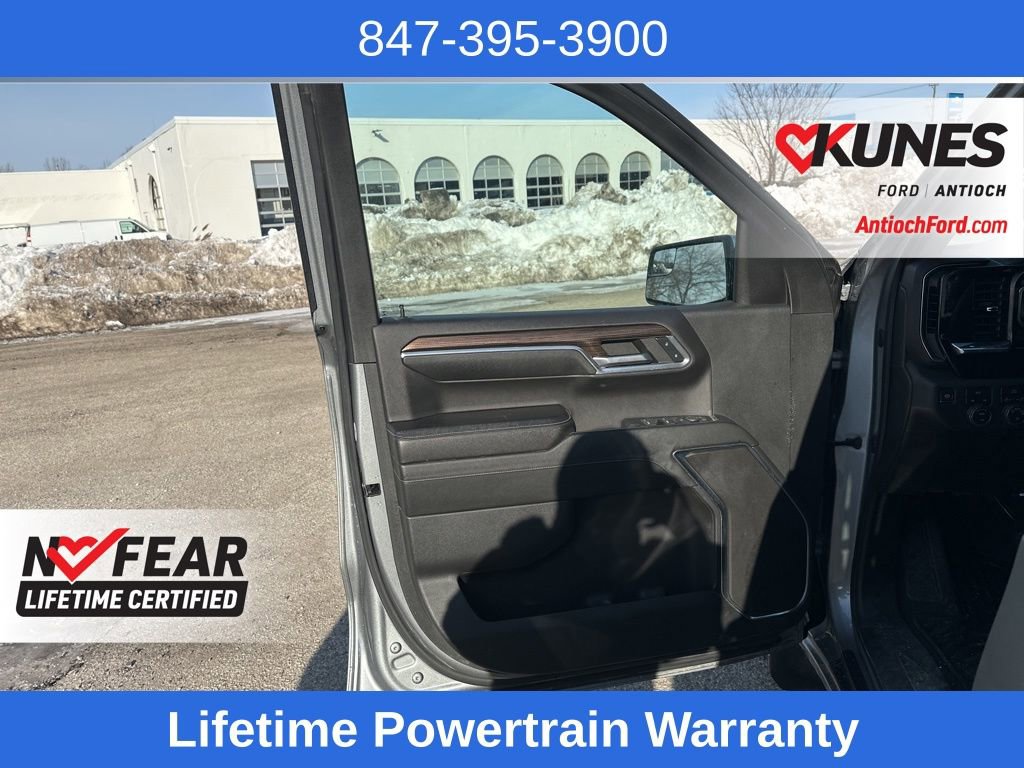 Used 2023 Chevrolet Silverado 1500 LT image 18