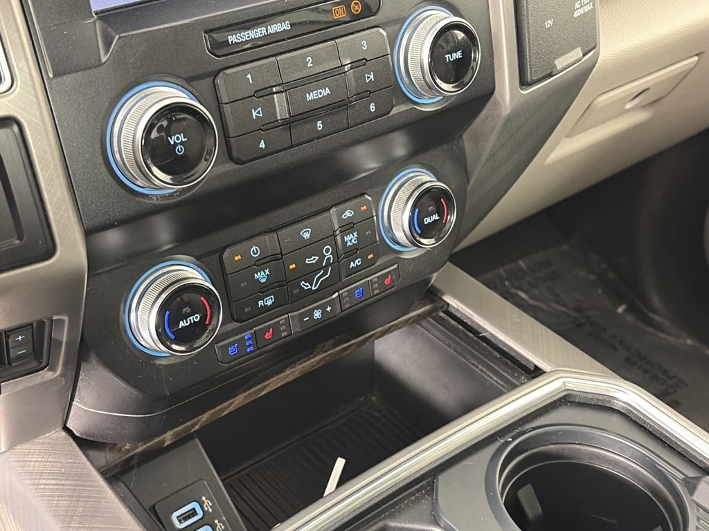 Certified 2019 Ford F250 Limited w/ FX4 Off-Road Package image 21