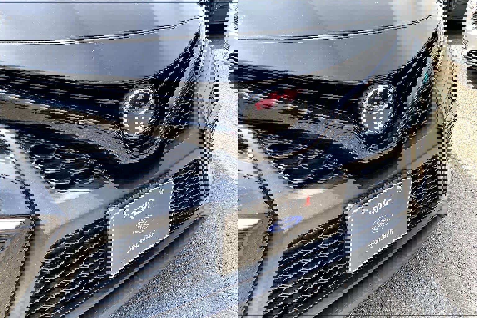 Used 2023 Toyota Camry SE image 32