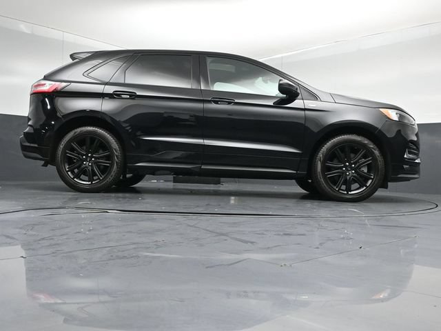 Certified 2024 Ford Edge ST-Line AWD/4WD image 40