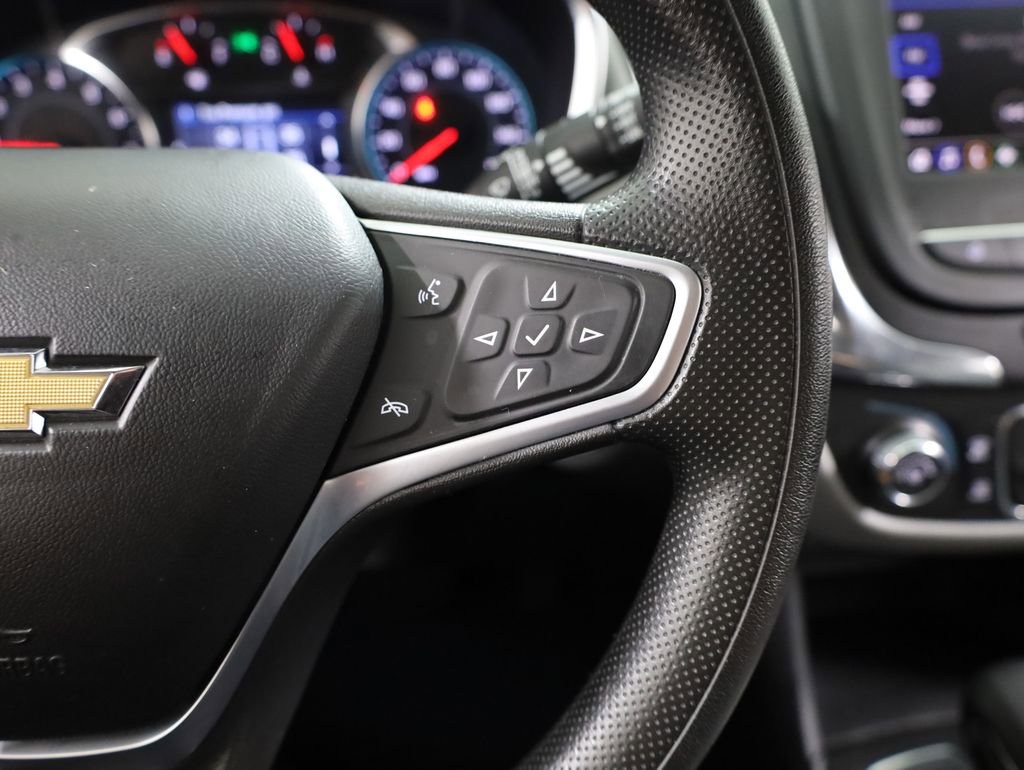 Used 2022 Chevrolet Equinox LS w/ LS Convenience Package image 13