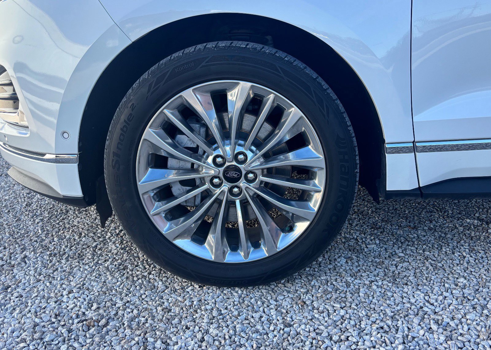 Certified 2022 Ford Edge Titanium w/ Equipment Group 301A image 15