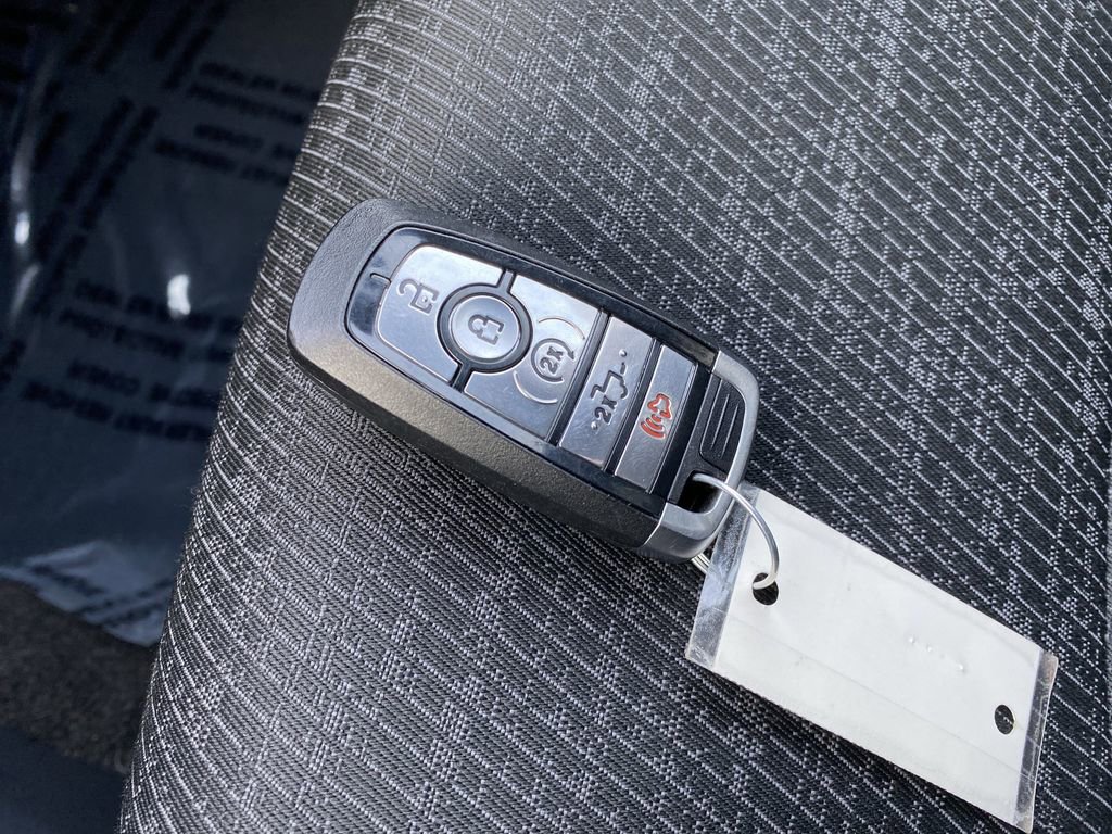 Certified 2022 Ford F150 XLT w/ Equipment Group 302A High image 36