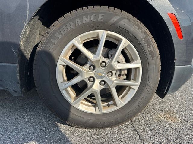 Used 2022 Chevrolet Equinox LS w/ LS Convenience Package FWD image 30