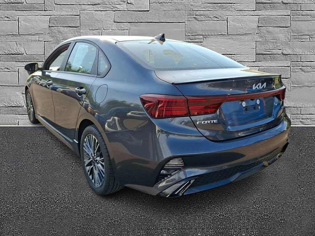 Used 2022 Kia Forte GT-Line w/ GT-Line Technology Package FWD image 8