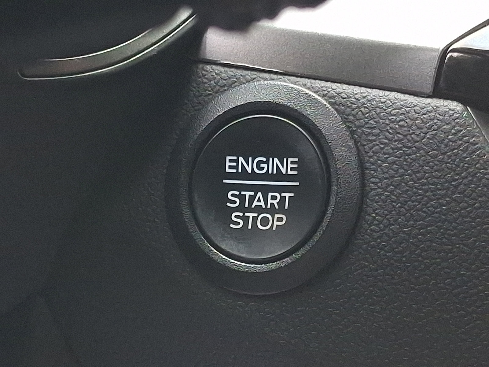 Certified 2023 Ford Escape Active AWD/4WD image 26