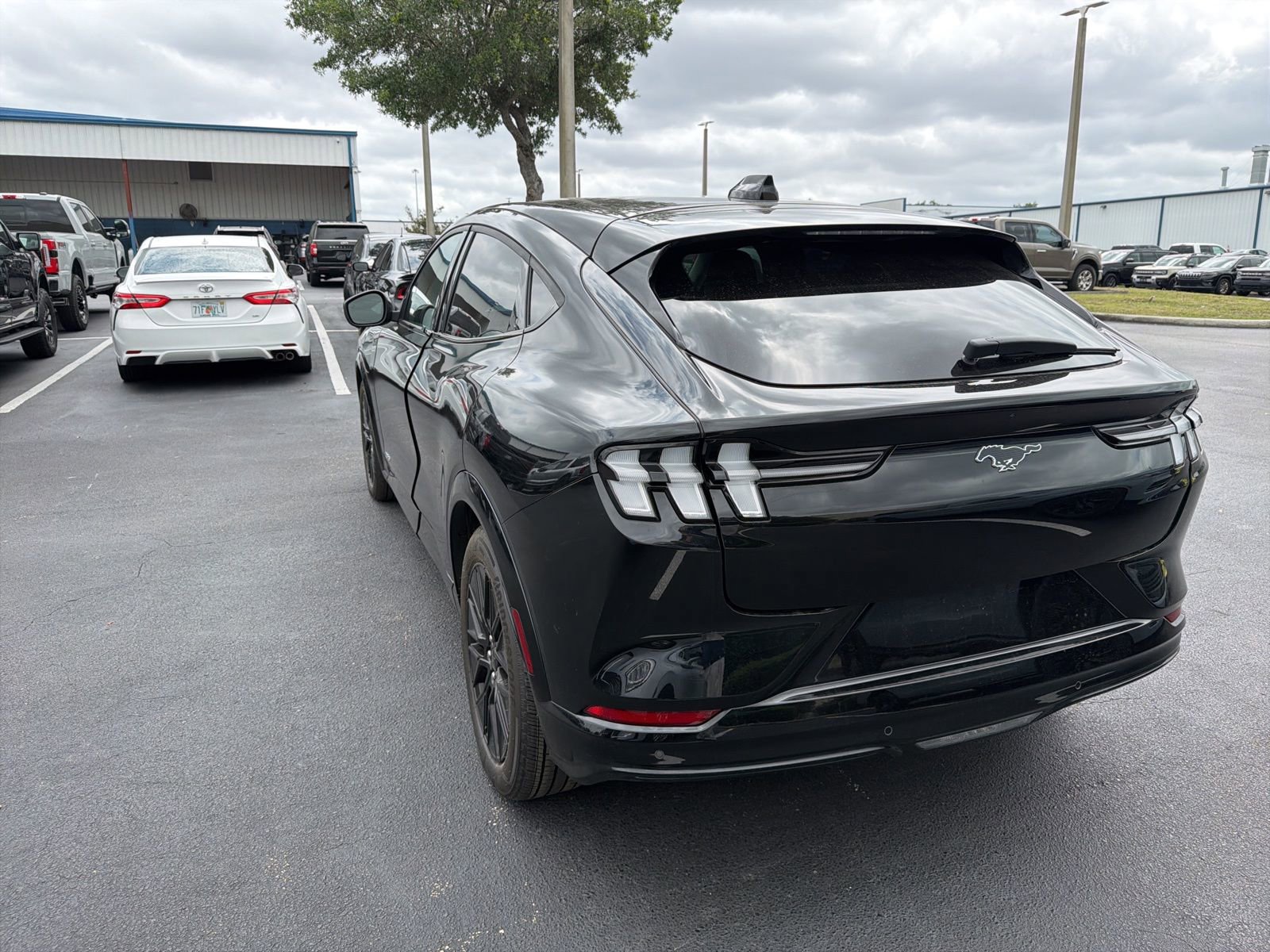 Certified 2025 Ford Mustang Mach-E Premium w/ Sport Appearance Package RWD image 7