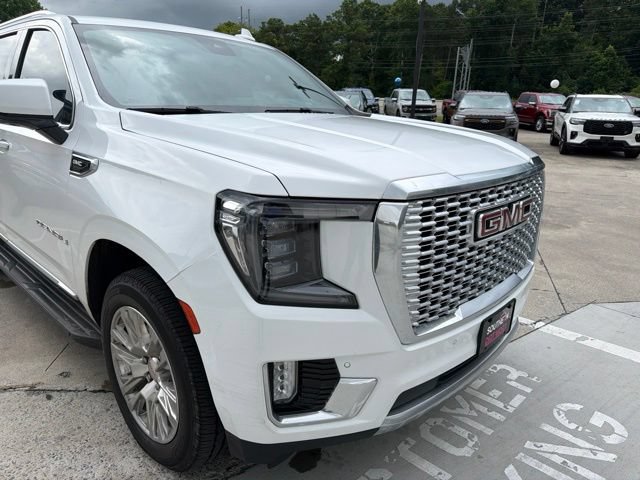 Used 2023 GMC Yukon Denali AWD/4WD image 16