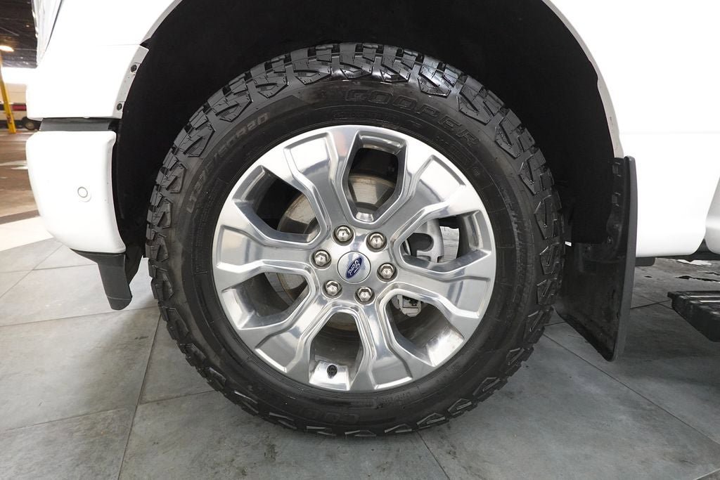 Certified 2023 Ford F150 Platinum w/ FX4 Off-Road Package AWD/4WD image 37