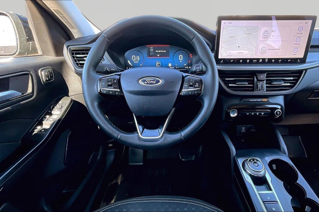 Certified 2023 Ford Escape Active w/ Tech Pack #2 image 7