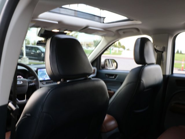 Certified 2023 Ford Maverick Lariat w/ Lariat Luxury Package AWD/4WD image 17