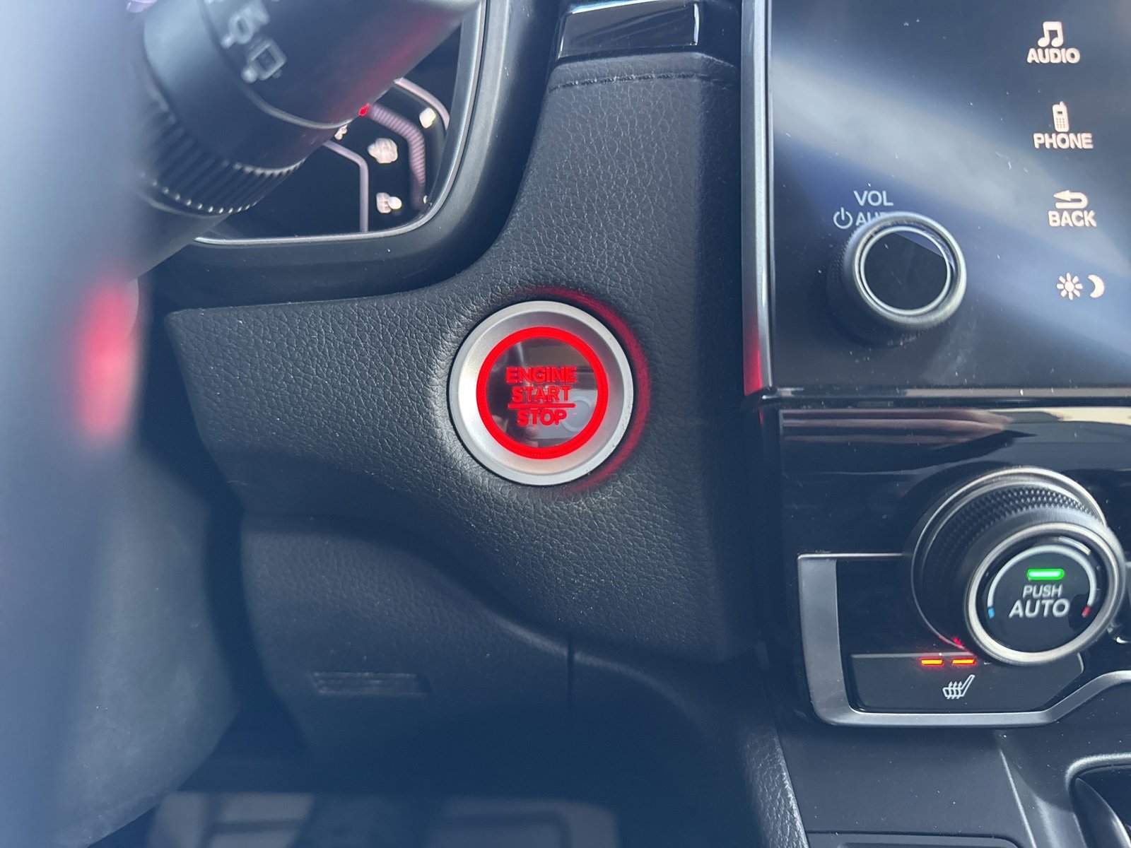 Used 2018 Honda CR-V Touring image 33