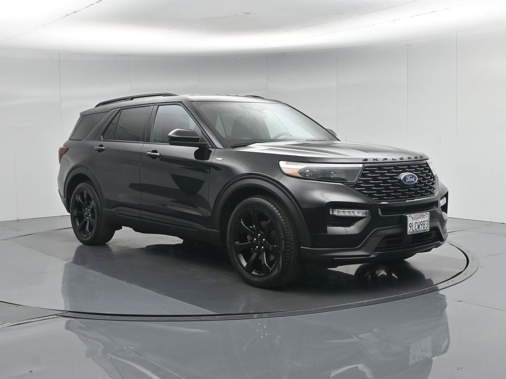 Certified 2024 Ford Explorer ST-Line w/ Class IV Trailer Tow Package RWD image 60