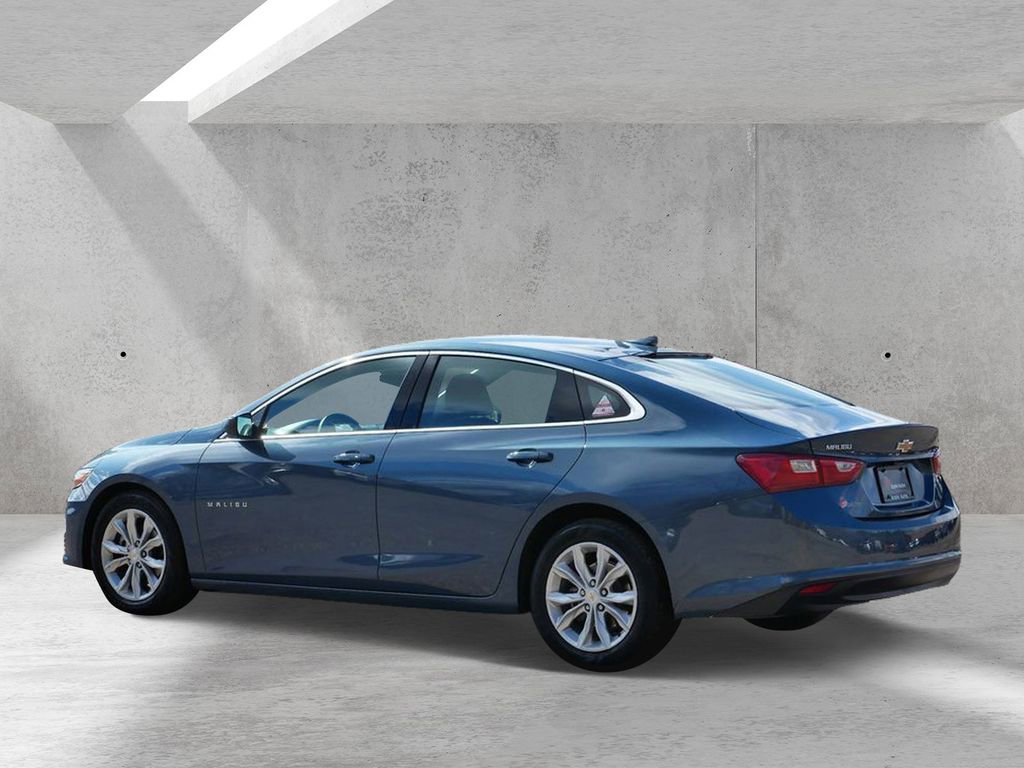Used 2024 Chevrolet Malibu LT image 4