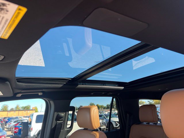 Certified 2024 Ford Expedition Platinum AWD/4WD image 20